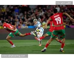 中超最新赛程与积分榜：上海海港、上海申花领跑